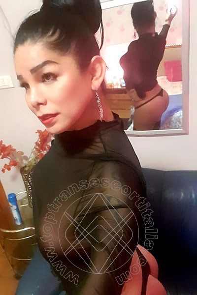 Foto selfie 98 di Camila Argentina transescort Savona