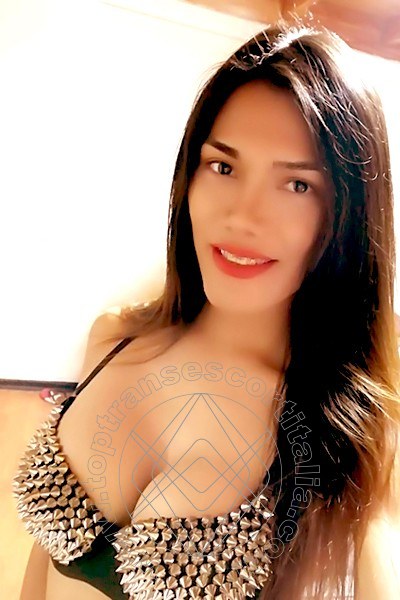 Foto selfie 2 di Flavia transescort Pesaro