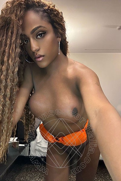 Foto selfie 96 di Bruna Ferragni transescort Martina Franca