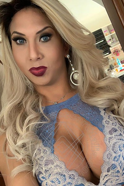 Foto selfie 75 di Dafne Pornostar transescort Viareggio