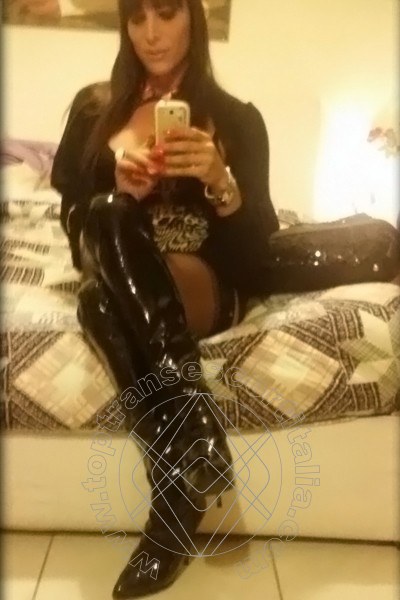 Foto selfie 38 di Alessandra Dior transescort Isernia