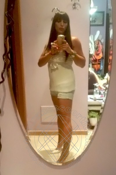 Foto selfie 34 di Alessandra Dior transescort Isernia