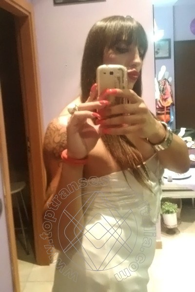 Foto selfie 32 di Alessandra Dior transescort Isernia