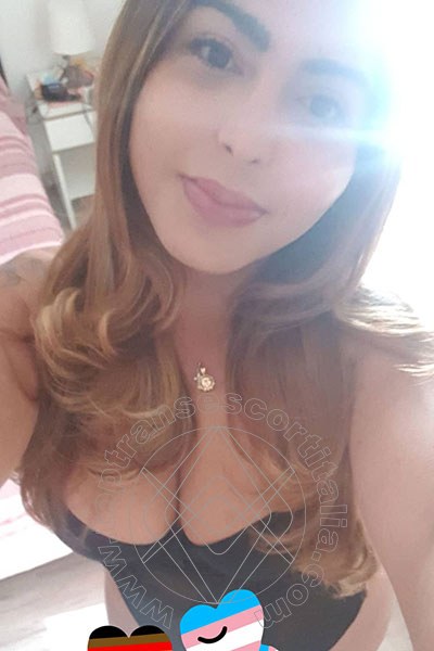 Foto selfie 21 di Renata Falcao transescort Verbania
