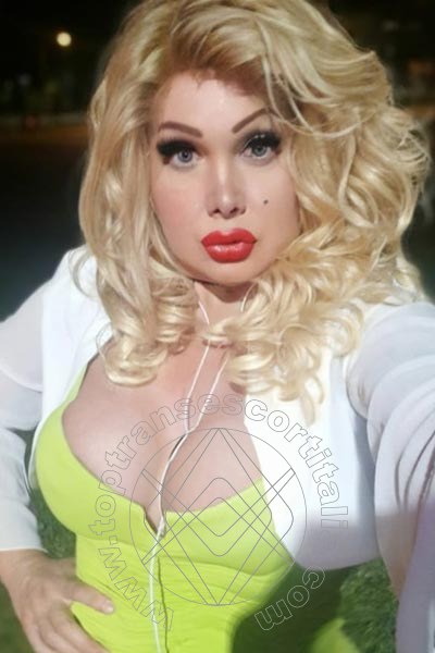 Foto selfie 7 di Yasmin Angel transescort Lido Di Dante