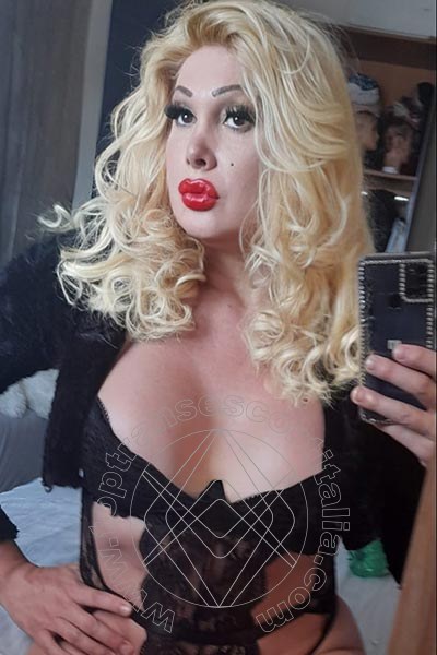 Foto selfie 12 di Yasmin Angel transescort Lido Di Dante