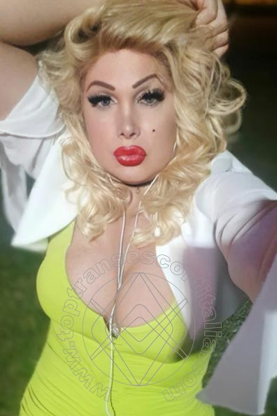 Foto selfie 6 di Yasmin Angel transescort Lido Di Dante