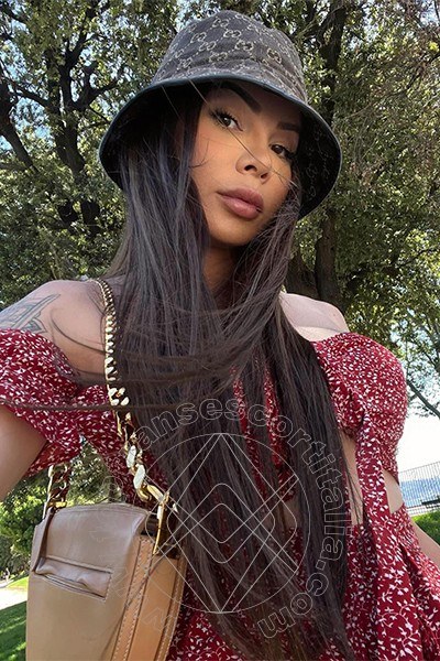 Foto selfie 13 di Thais Ferraz transescort Roma