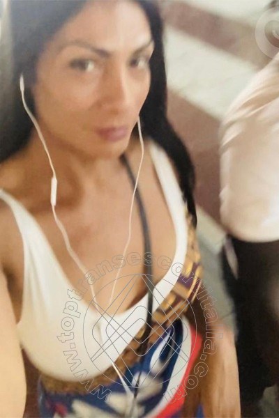 Foto selfie 2 di Yasmin Tx transescort Firenze