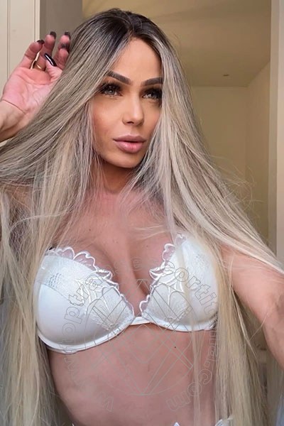 Foto selfie 54 di Fernanda Ambrosio transescort Milano