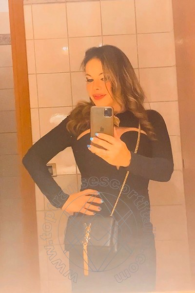 Foto selfie 103 di Elena transescort Pordenone