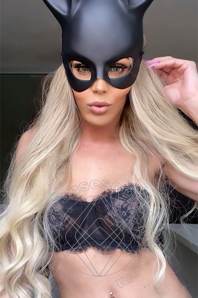 Foto selfie 40 di Fernanda Ambrosio transescort Milano