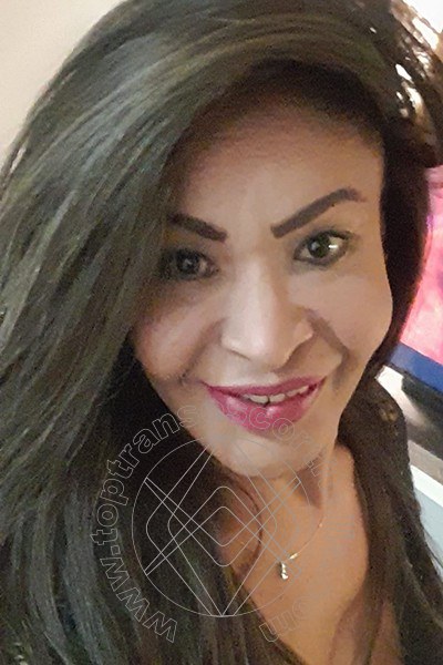 Foto selfie 58 di Tainá Oliveira transescort Prato