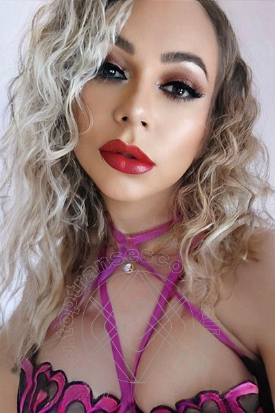 Foto selfie 14 di Michelly Ximenez Pornostar transescort Parma