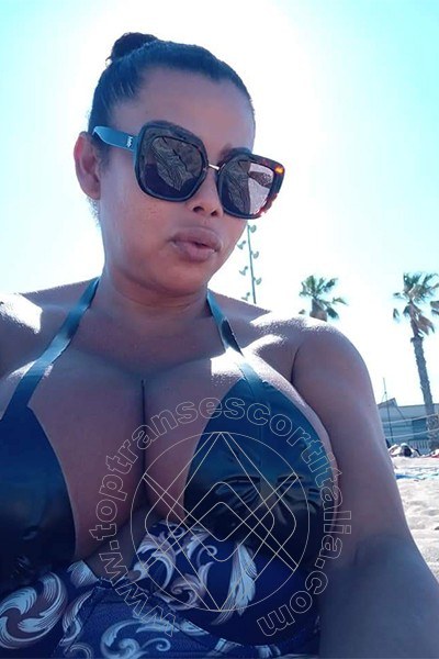 Foto selfie 2 di Claudia Silva transescort Napoli