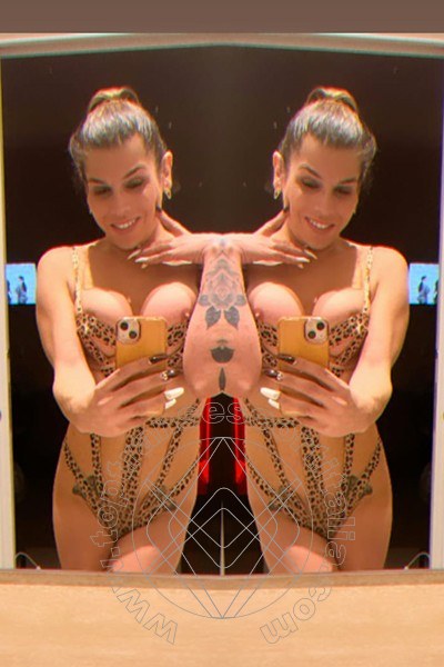 Foto selfie 19 di Chloe' Diamond Mazzini Pornostar transescort Silvi Marina