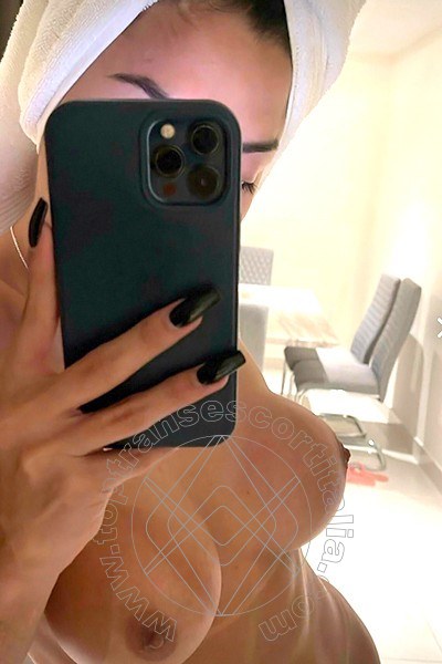 Foto selfie 32 di Sara Efrons transescort Roma