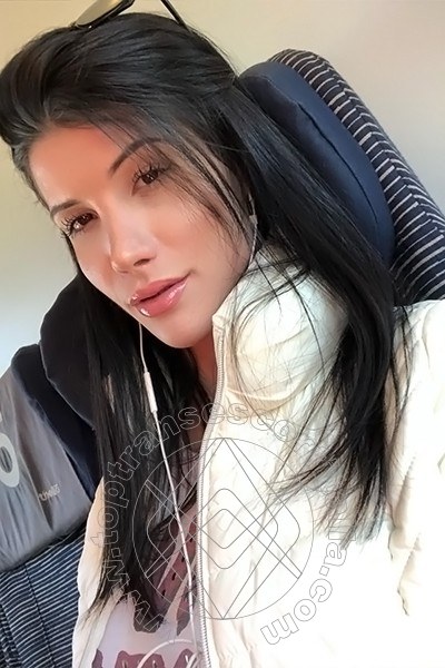 Foto selfie 21 di Victoria Carvalho Pornostar transescort Torino