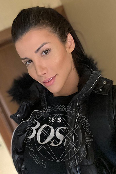 Foto selfie 17 di Victoria Carvalho Pornostar transescort Torino