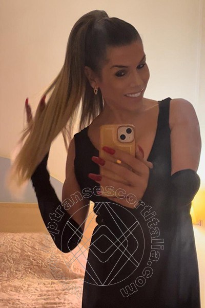 Foto selfie 11 di Chloe' Diamond Mazzini Pornostar transescort Silvi Marina