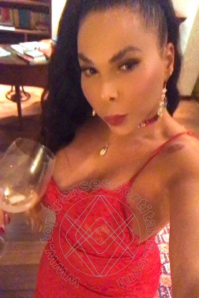 Foto selfie 1 di Sheila Lamborghini transescort Milano