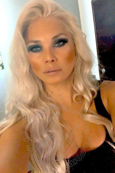 Foto selfie 7 di Bruna Dior transescort Alba Adriatica