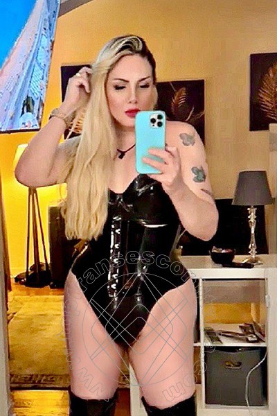 Foto selfie 32 di Marcelly transescort Friburgo