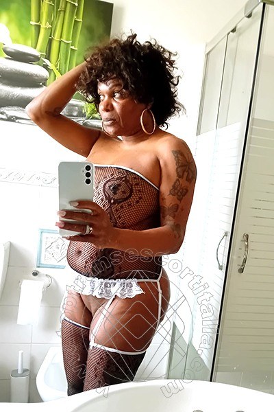 Foto selfie 2 di Kimon Cat transescort Termoli
