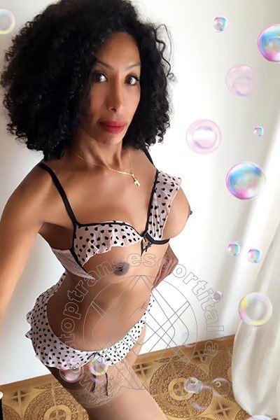 Foto selfie 18 di Gisella Evangelista transescort Perugia