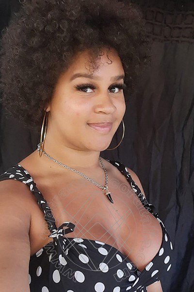 Foto selfie 1 di Abena Akuaba transescort Viareggio