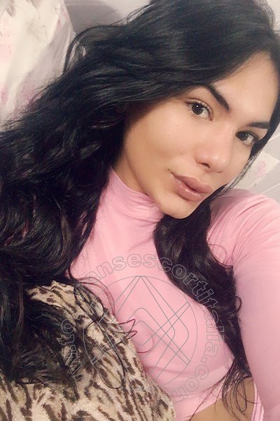 Foto selfie 14 di Kelly Melo Pornostar transescort Bari