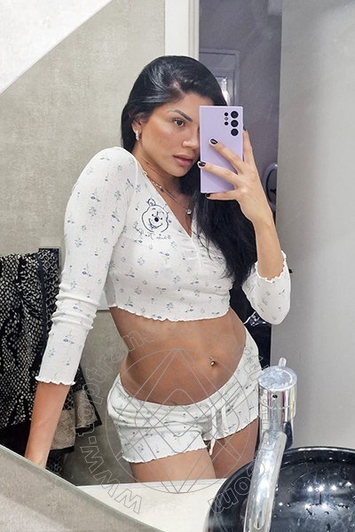 Foto selfie 2 di Paula Bituschini transescort Genova