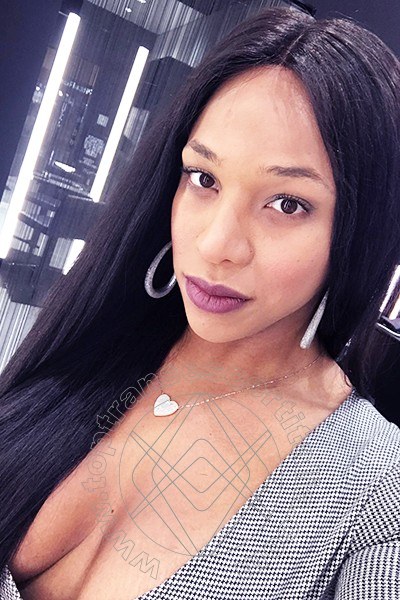 Foto selfie 90 di Adriana transescort Napoli