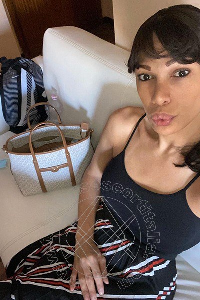 Foto selfie di Marcella Pops transescort Udine