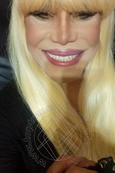 Foto selfie 530 di Nicole Vip Venturiny transescort Milano