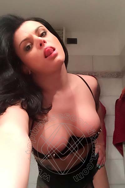 Foto selfie di Eryka Braga transescort Modena