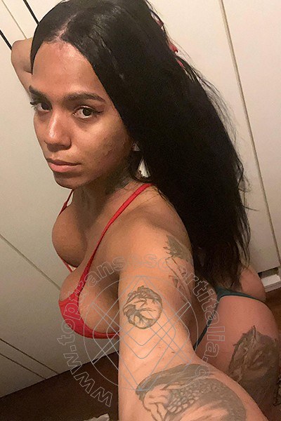 Foto selfie di Iris Brasiliana transescort Livorno