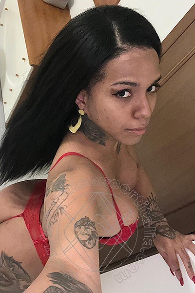 Foto selfie 2 di Iris Brasiliana transescort Livorno