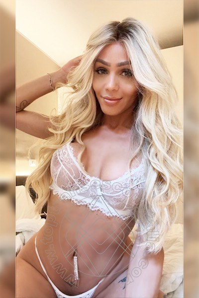 Foto selfie 19 di Fernanda Ambrosio transescort Milano
