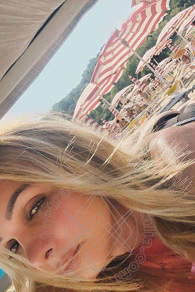 Foto selfie 4 di Karina Motta transescort Milano