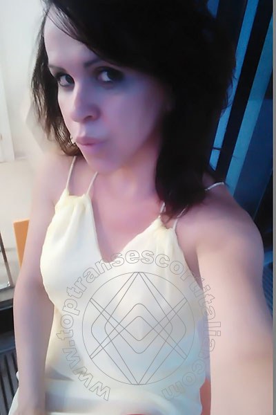 Foto selfie 80 di Raffaella Bastos transescort Ceres