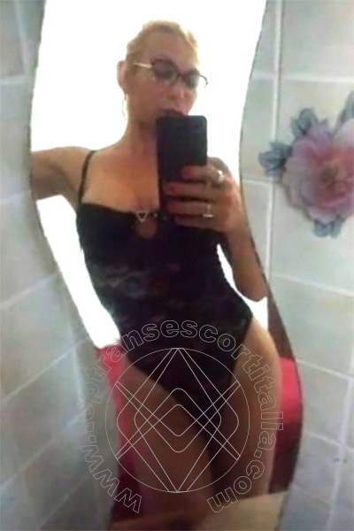 Foto selfie 3 di Letizia transescort Pescara