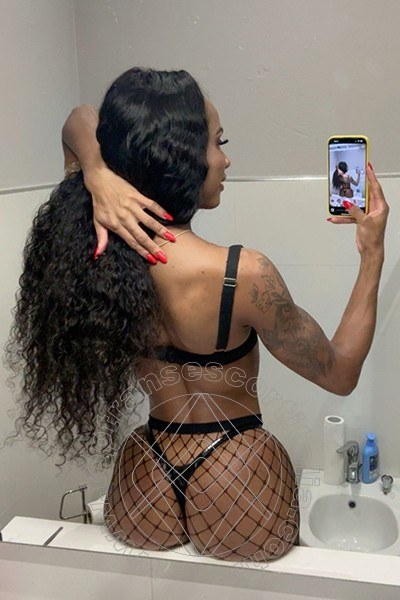 Foto selfie 7 di Karina Rios Pornostar transescort Napoli