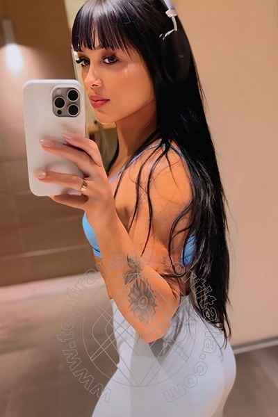 Foto selfie 40 di Rafaela Bastos transescort Rimini