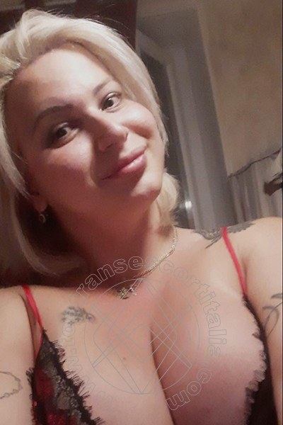 Foto selfie di Maite Collins transescort Como