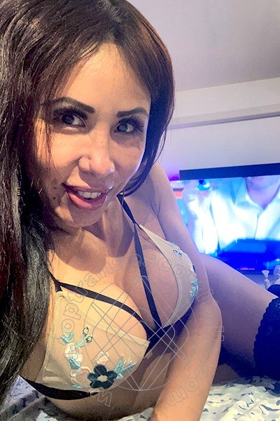 Foto selfie 8 di Veronica Model transescort Colonia