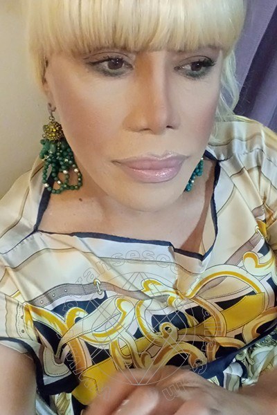 Foto selfie 500 di Nicole Vip Venturiny transescort Milano