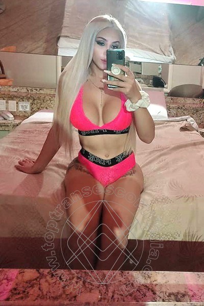 Foto selfie 1 di Ivanna Dubois transescort Bologna