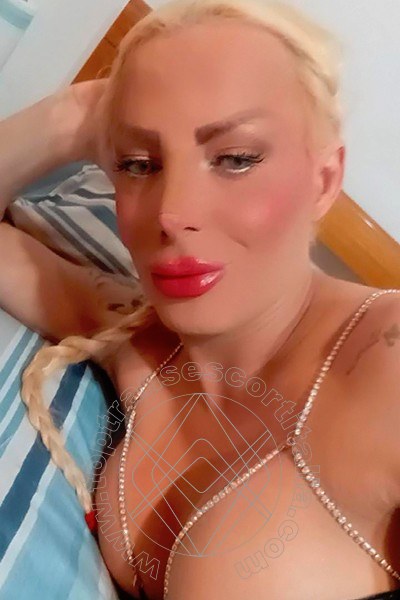Foto selfie 2 di Luna Guess transescort Follonica