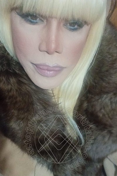 Foto selfie 442 di Nicole Vip Venturiny transescort Milano